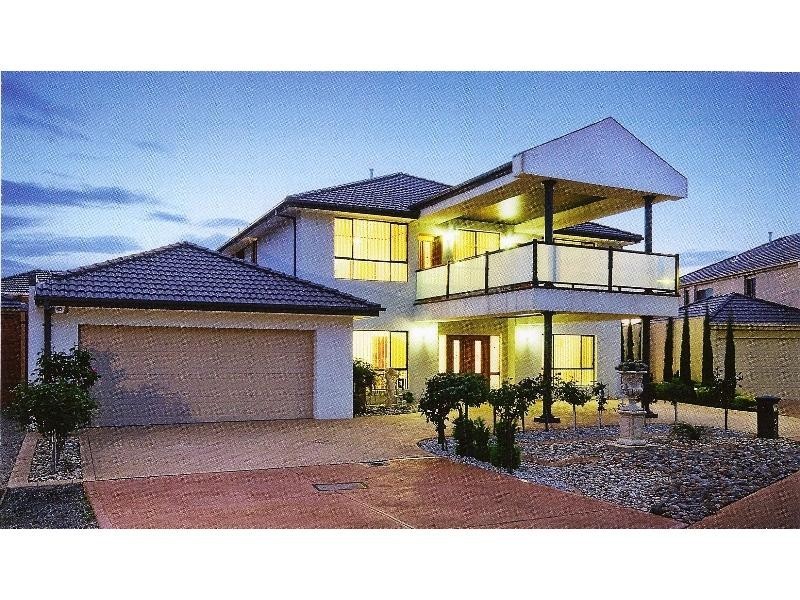 9 Watersun Court, Sanctuary Lakes, Point Cook VIC 3030