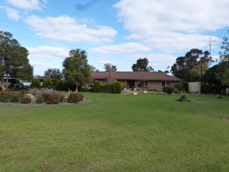 5790 Donald Swan Hill Road, Dumosa VIC 3527