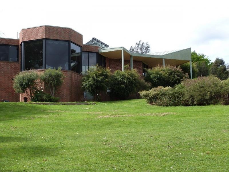 105 Mann Road, Pakenham Upper VIC 3810