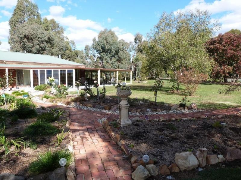855 Murchison Tatura Road, Dhurringile VIC 3610