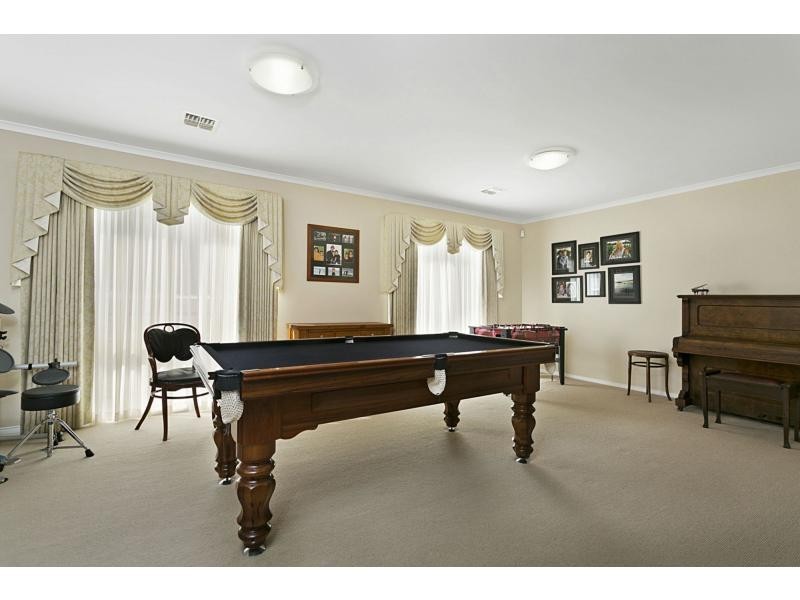 16 Currawong Court, Kennington VIC 3550