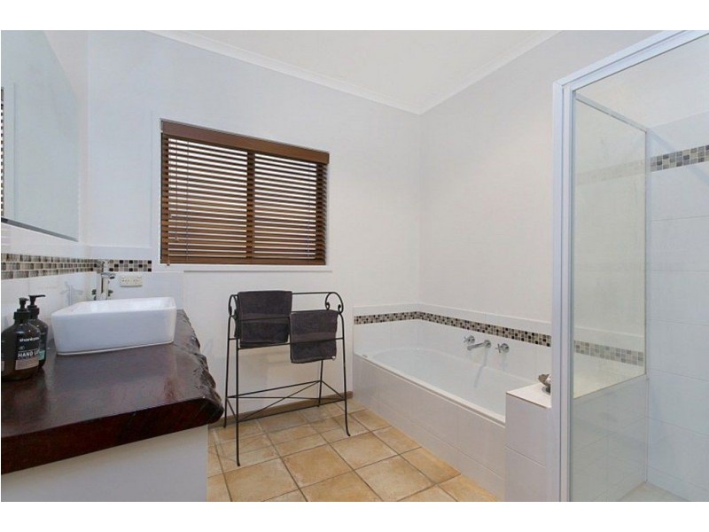 197 Sheridans Lane, Knowsley VIC 3523