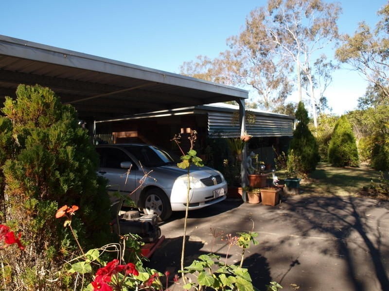 32 School Street, Mount Chalmers QLD 4702