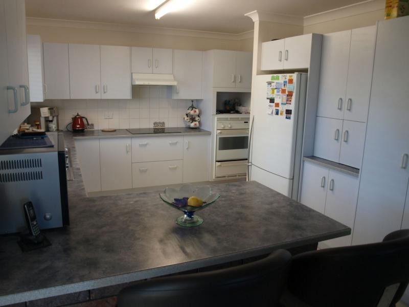 905 Norman Road, Parkhurst QLD 4702