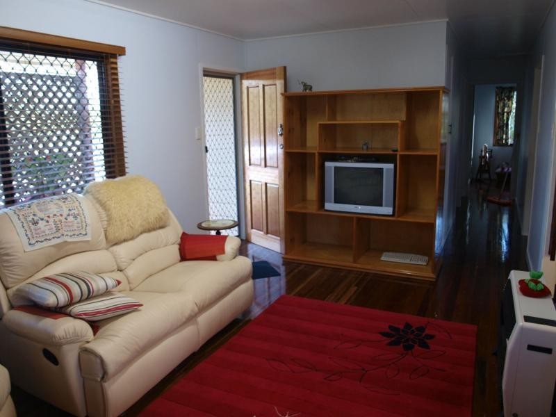 5 Crane Street, Emu Park QLD 4710