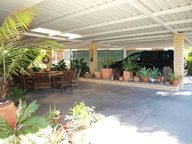 51 Staal Crescent, Emerald QLD 4720