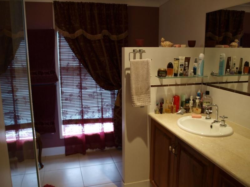 24 Coleman Crescent, Pacific Heights, Yeppoon QLD 4703