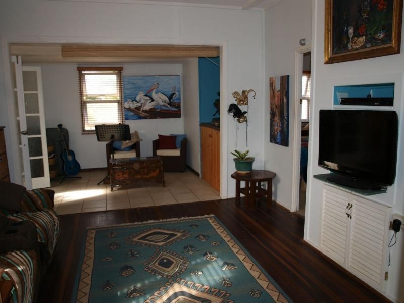 794 Scenic Highway, Kinka Beach QLD 4703