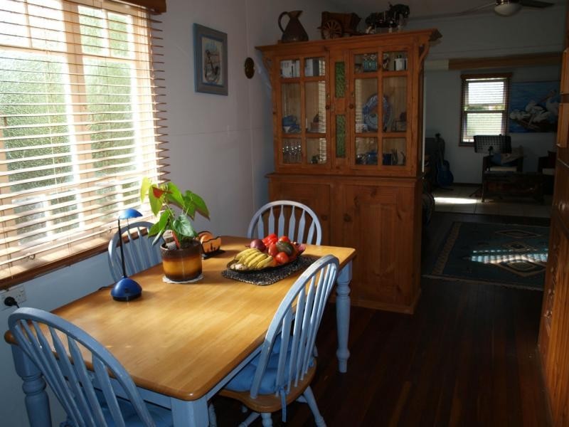 794 Scenic Highway, Kinka Beach QLD 4703