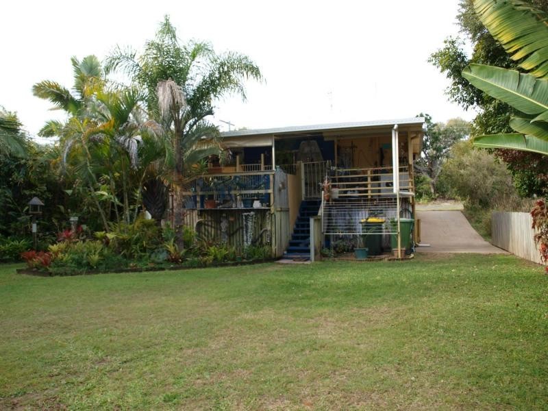 794 Scenic Highway, Kinka Beach QLD 4703