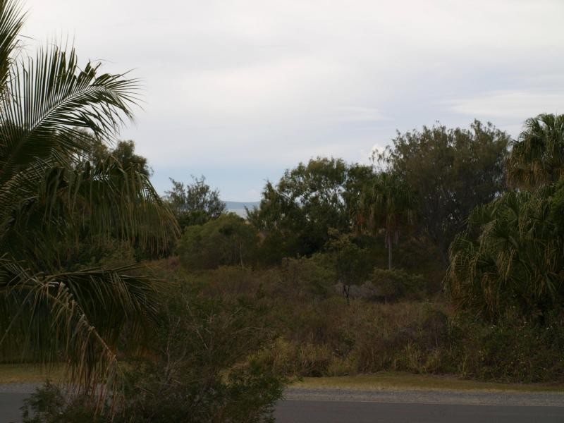 794 Scenic Highway, Kinka Beach QLD 4703