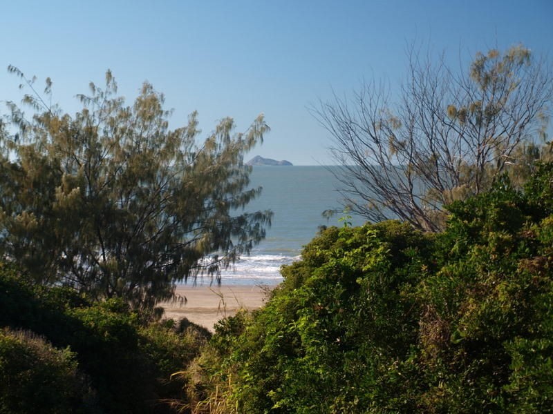 66 Reef Street, Zilzie, Emu Park QLD 4710