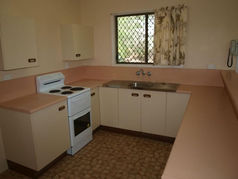 28 Hunter Street, Emu Park QLD 4710