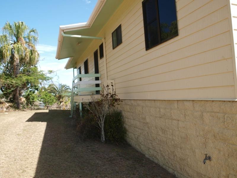 28 Hunter Street, Emu Park QLD 4710