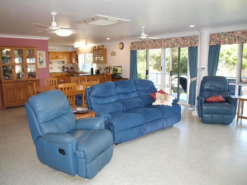 57 Reef Street, Zilzie, Emu Park QLD 4710