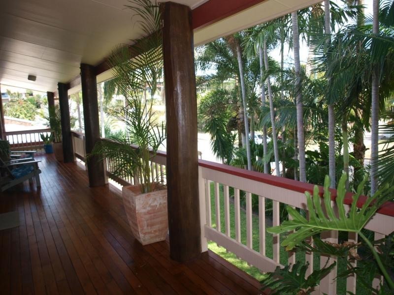 4 Thomas Street, Emu Park QLD 4710