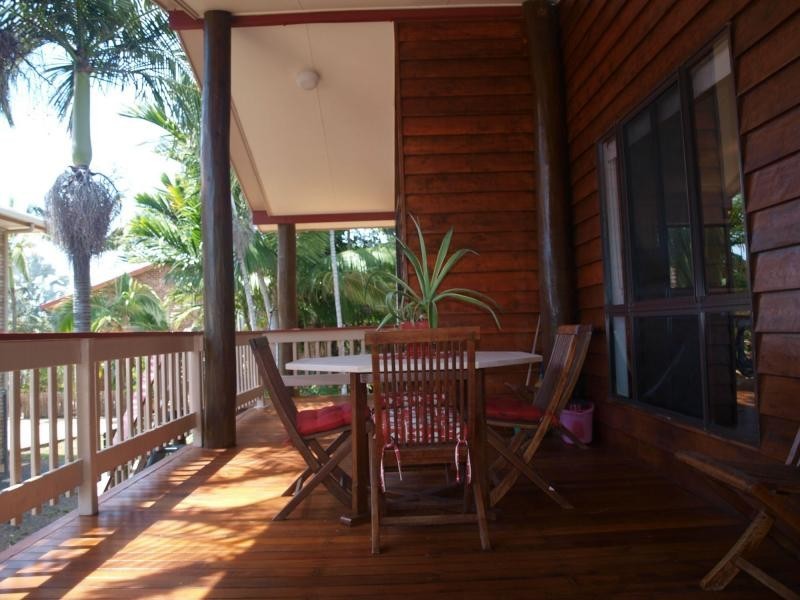 4 Thomas Street, Emu Park QLD 4710