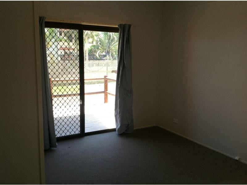 8 Comley Street, Zilzie QLD 4710