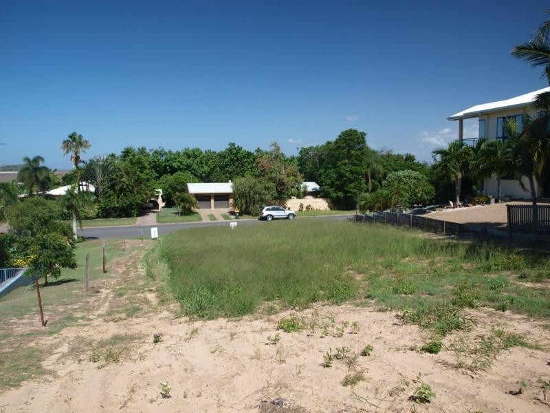 59 Reef Street, Zilzie, Emu Park QLD 4710