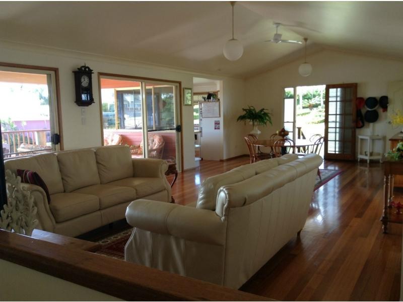 21 Banksia Place , Taranganba, Yeppoon QLD 4703