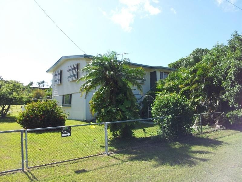 3 Fountain Street, Emu Park QLD 4710