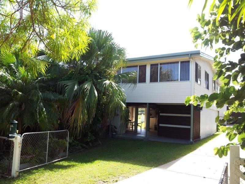 3 Fountain Street, Emu Park QLD 4710