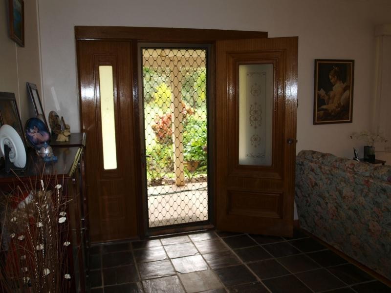 9 Clinton Road, Cawarral QLD 4702