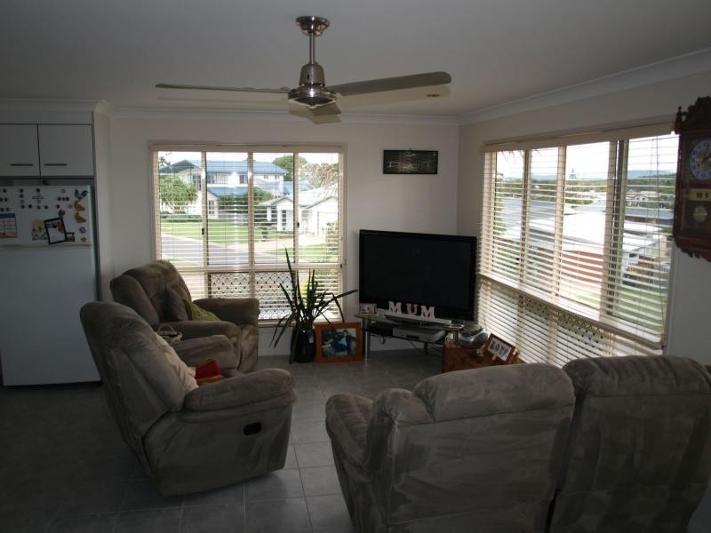 53 Larnach Street, Zilzie, Emu Park QLD 4710