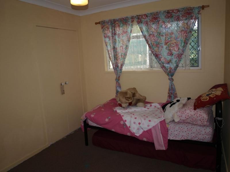 19 Crane Street, Emu Park QLD 4710