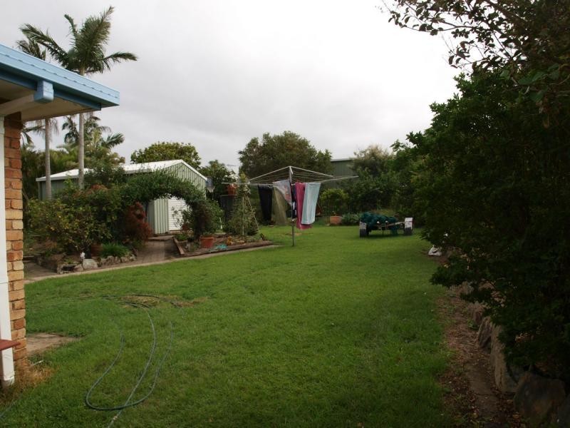 19 Crane Street, Emu Park QLD 4710