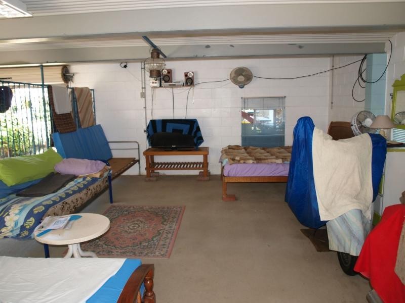 23 Roden Street, Keppel Sands QLD 4702