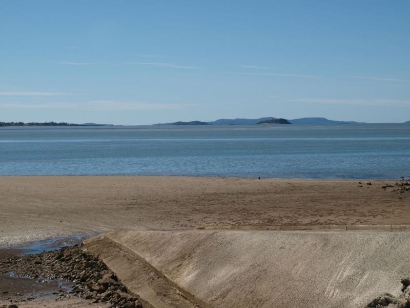 23 Roden Street, Keppel Sands QLD 4702