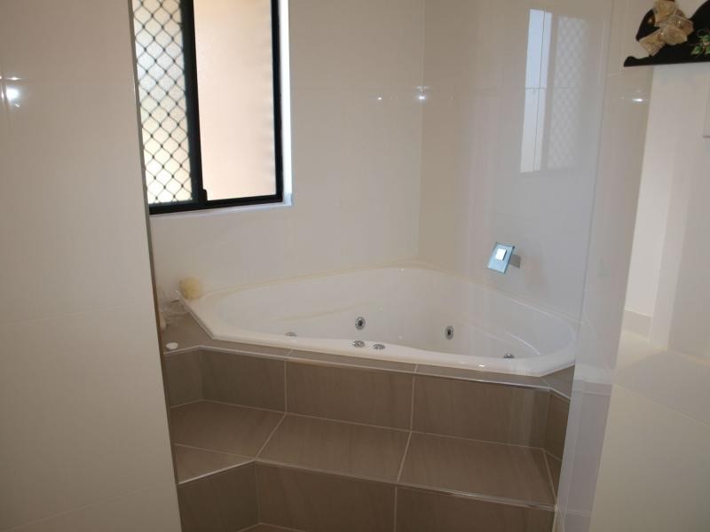 11 Livistonia Crescent, Emu Park QLD 4710