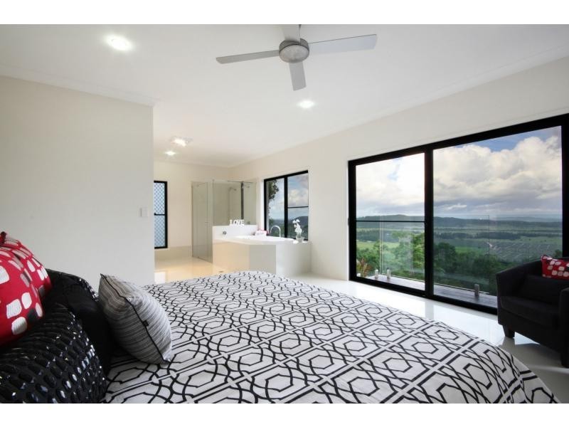 71 Skybolt Road, Valdora QLD 4561