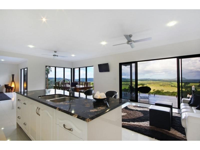 71 Skybolt Road, Valdora QLD 4561