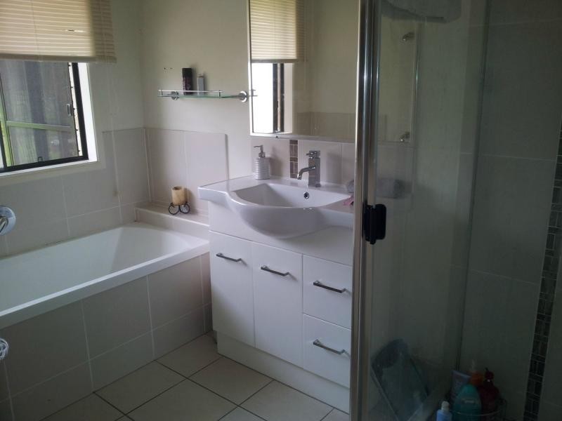 180 Collins Road, Ninderry QLD 4561