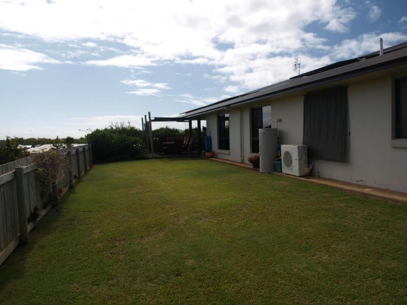 26 Dune Circle, Lammermoor Sands Estate, Yeppoon QLD 4703