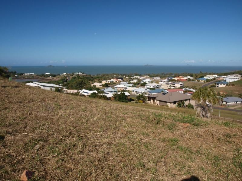9 Livistonia Crescent, Tanby Point Estate, Emu Park QLD 4710