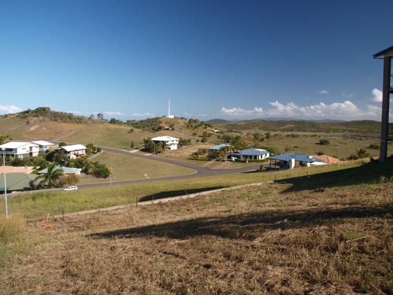 9 Livistonia Crescent, Tanby Point Estate, Emu Park QLD 4710