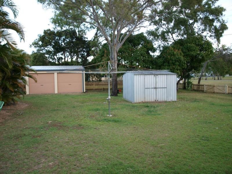 34 Oak Street, Emu Park QLD 4710