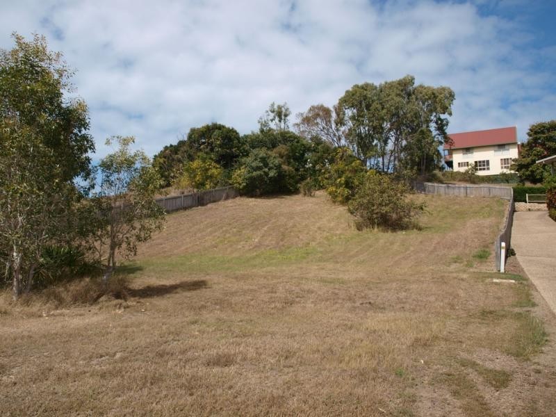 12 Nicholson Street, Emu Park QLD 4710