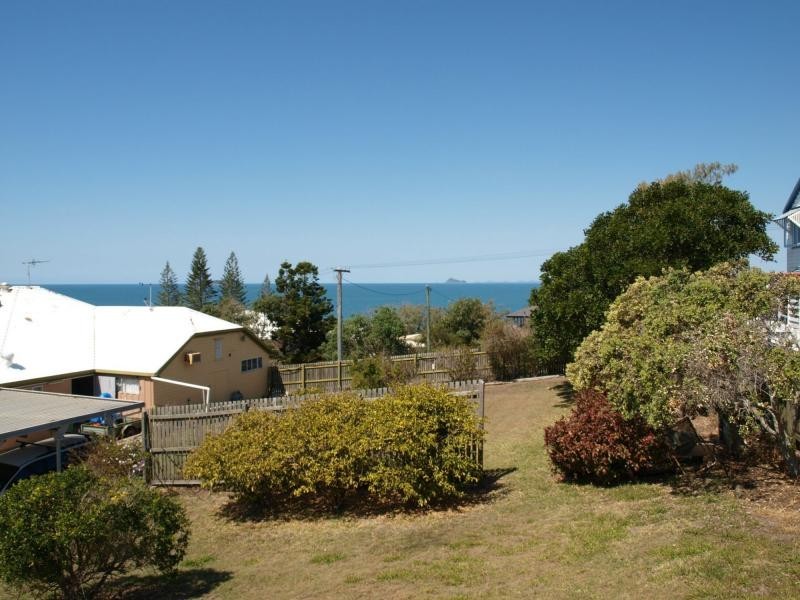 2 Archer Street, Emu Park QLD 4710