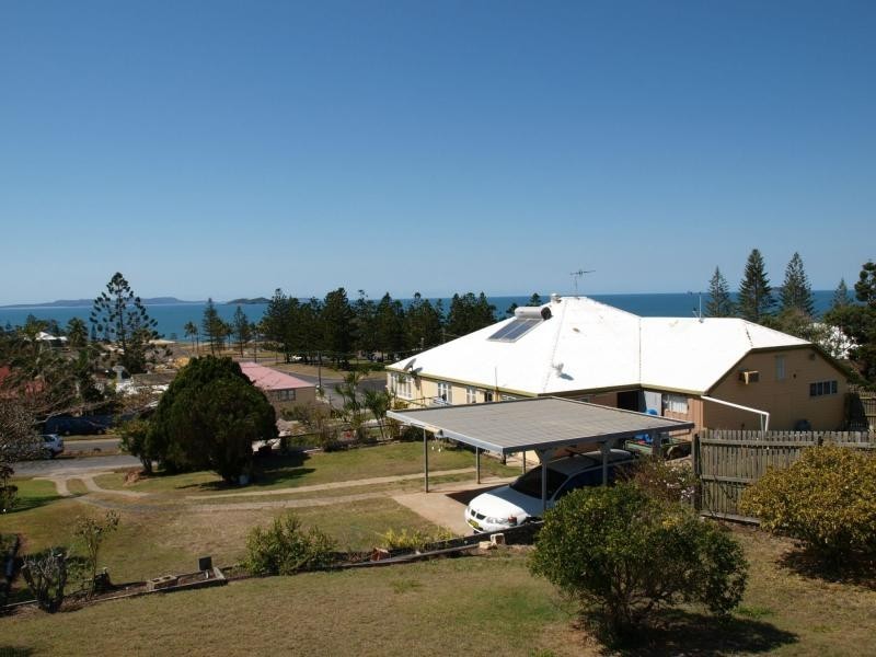 2 Archer Street, Emu Park QLD 4710