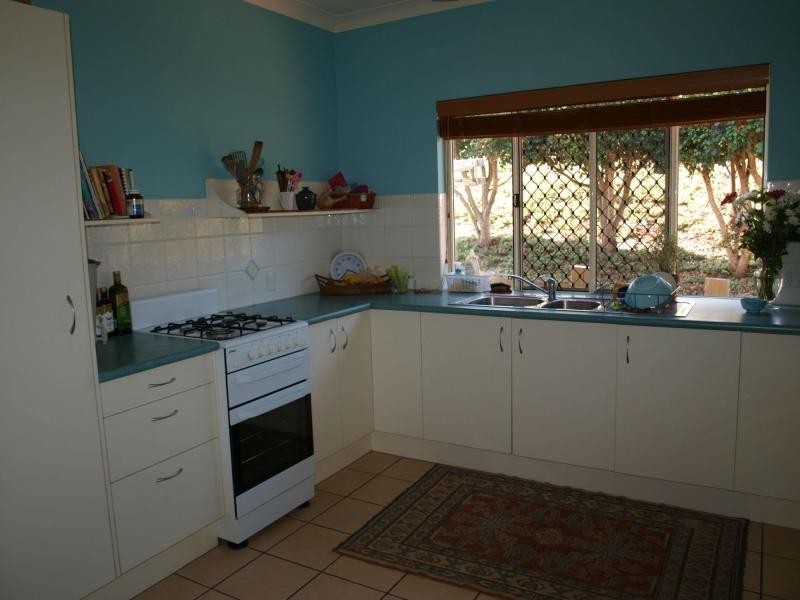 6 White Haven Court, Emu Park QLD 4710