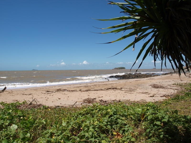 20 Larnach Street, Zilzie, Emu Park QLD 4710