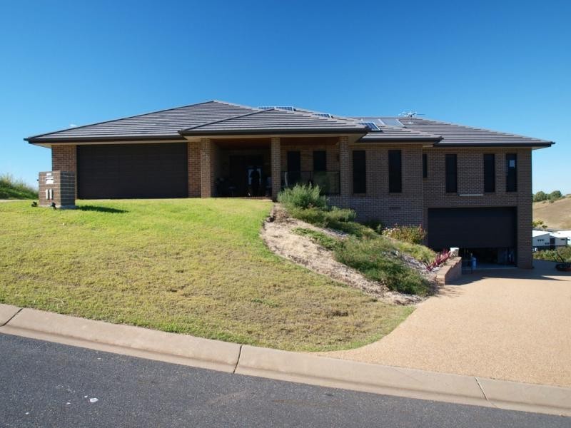 11 Livistonia Crescent, Emu Park QLD 4710