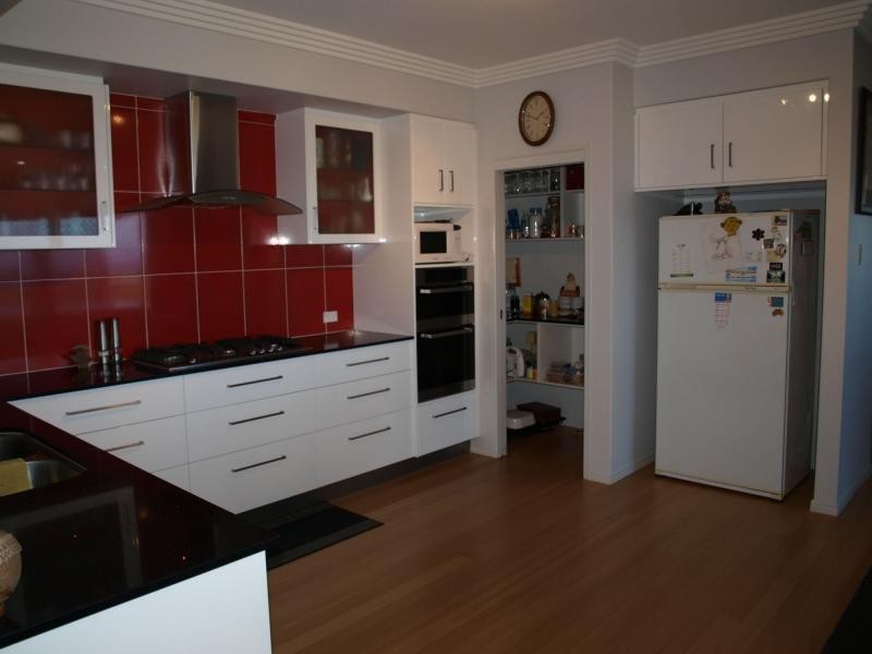 11 Livistonia Crescent, Emu Park QLD 4710