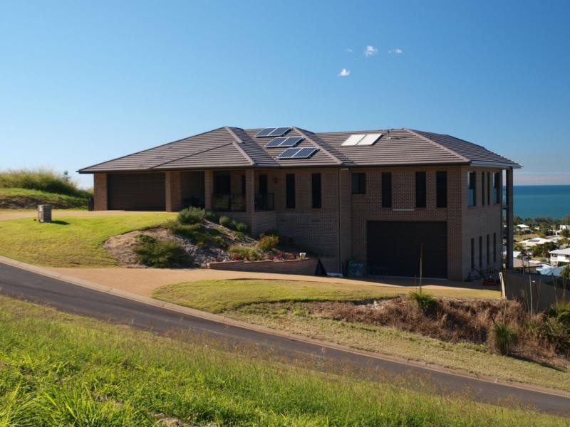 11 Livistonia Crescent, Emu Park QLD 4710