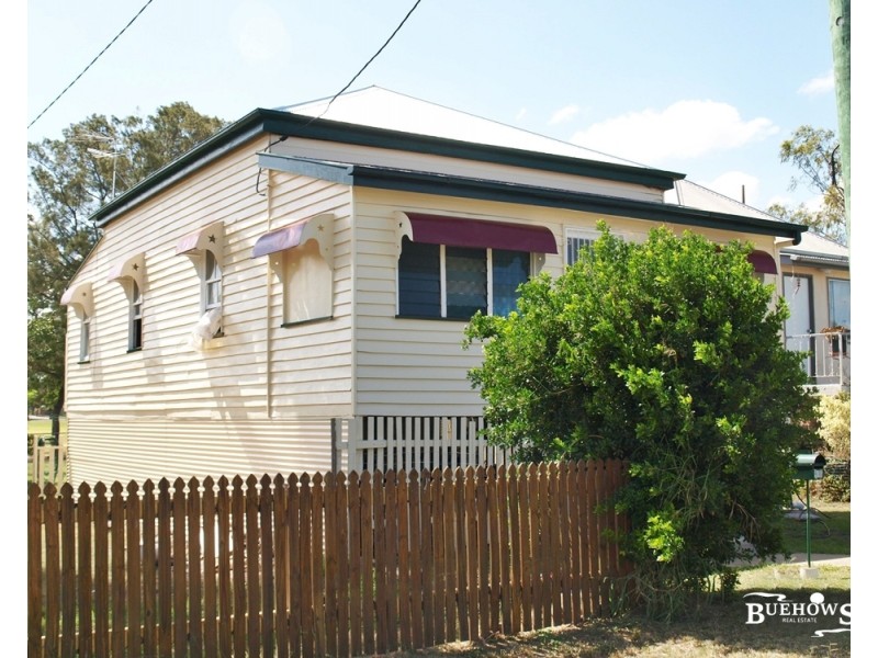 17 Nobbs Street, Berserker QLD 4701