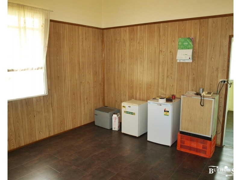 17 Nobbs Street, Berserker QLD 4701